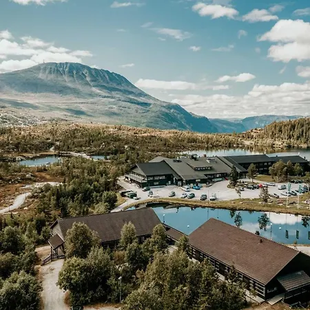 B Luxurious 4 Bedroom Mountain With Gaustatoppen View
